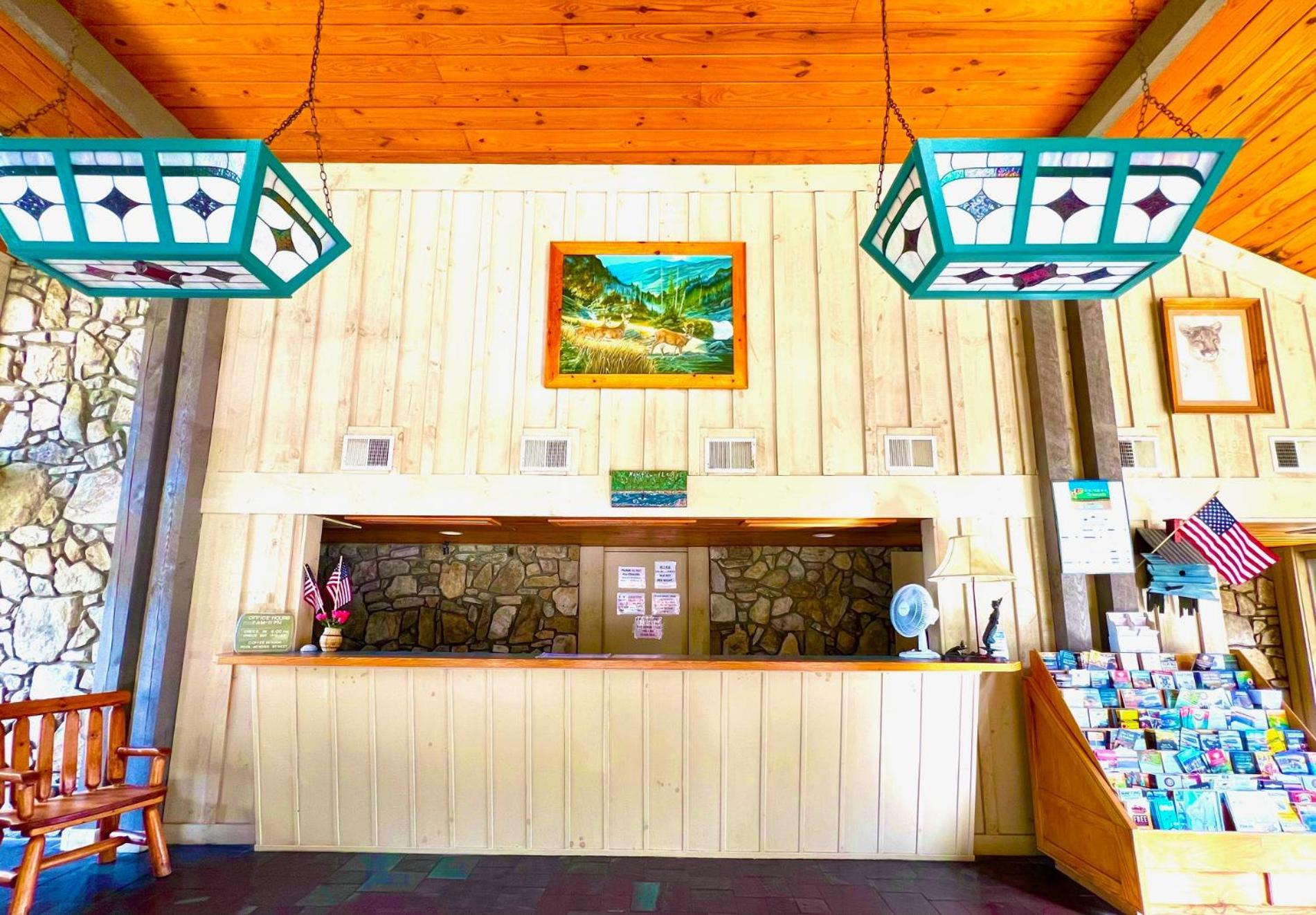 Newfound Lodge On The River Cherokee Kültér fotó
